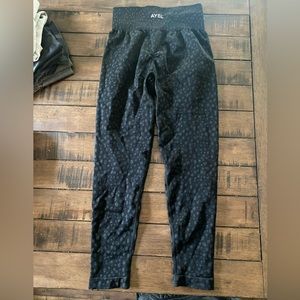 AYBL evolve black speckle seamless leggings
